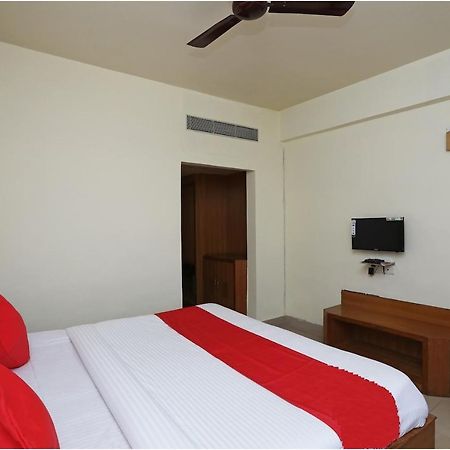 Hotel Keshari Bhubaneswar Esterno foto
